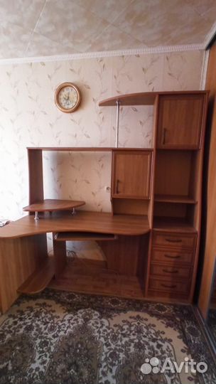 Компьютерный стол