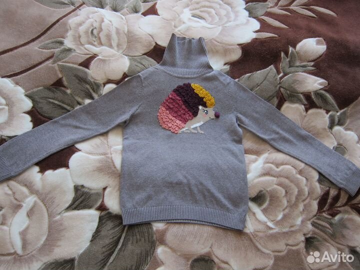 Свитеры, кофточки, юбка на 7-8 лет