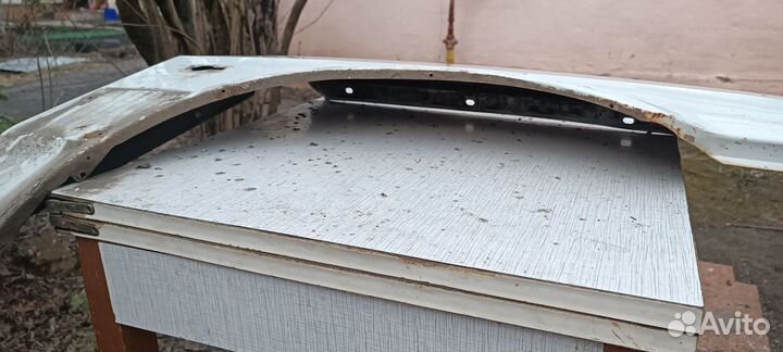 Крыло переднее правое ваз 2114