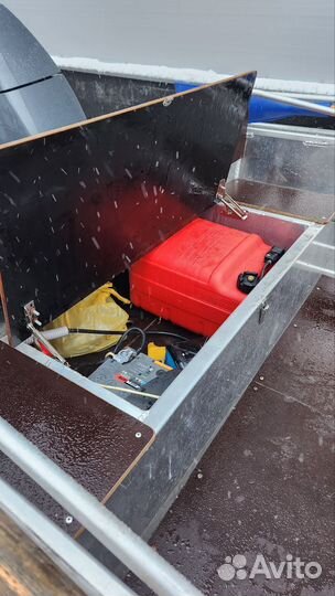 Продаю катер