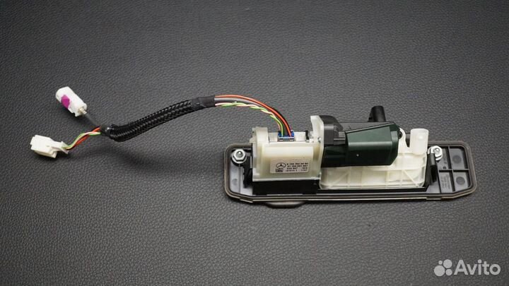 Камера заднего вида mercedes glc