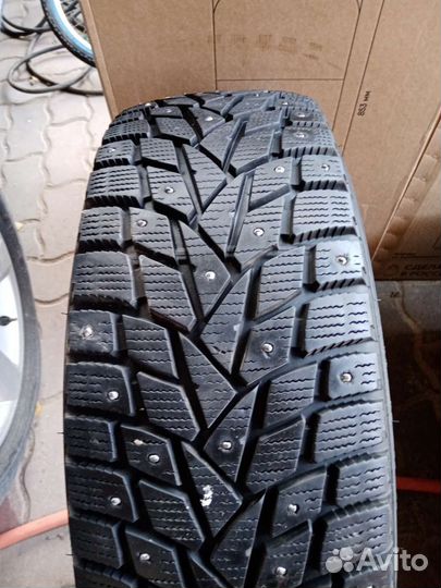Dunlop Grandtrek Ice 02 225/60 R17 103T