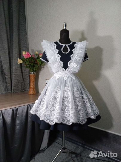 Школьный комплект форма фартук и подъюбник