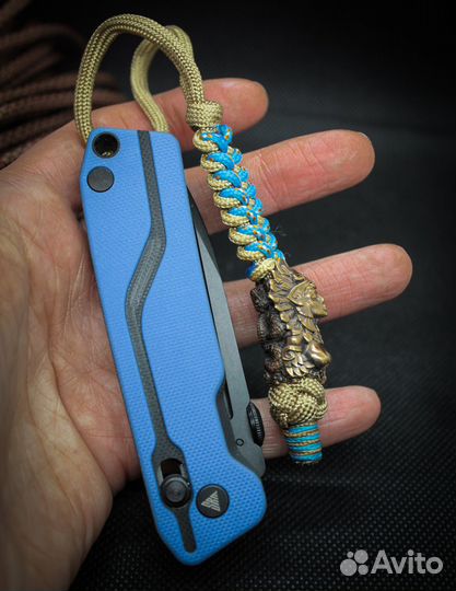 Темляк для ножа из паракорда с бусиной 