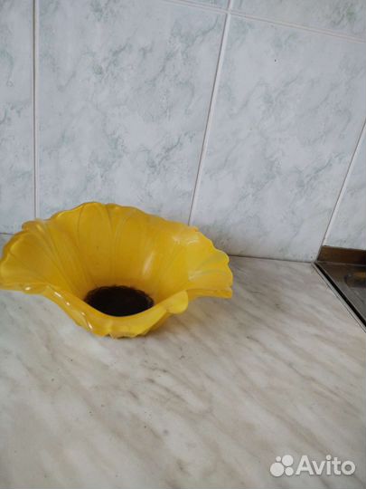 Ваза для фруктов-салатник цветное стекло