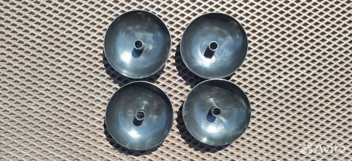 Заглушка опоры амортизатора VAG 6R0412359