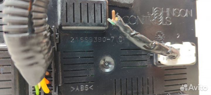 Блок комфорта Nissan Note E11E HR16DE 2008