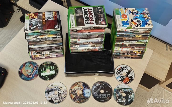 Прошитый Xbox 360 S + 40 дисков с играми