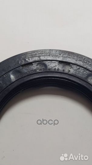 Сальник коленвала