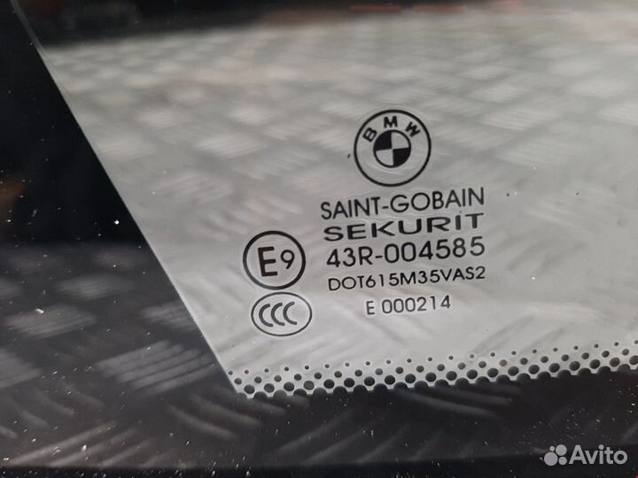 Стекло кузовное боковое левое BMW X5 E70 2007