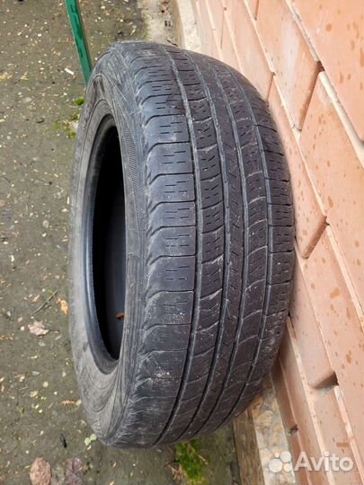 Cooper Discoverer A/T 225/65 R17