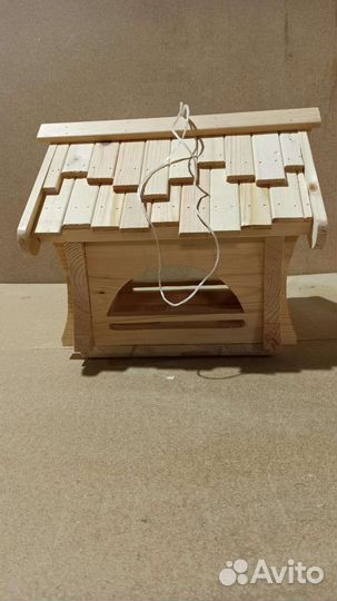 Кормушка для птиц