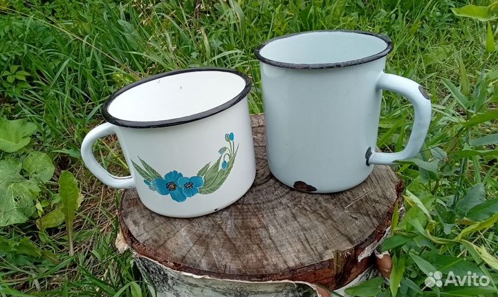 Эмалированная кружка 1 литр бу голубая и с цветами