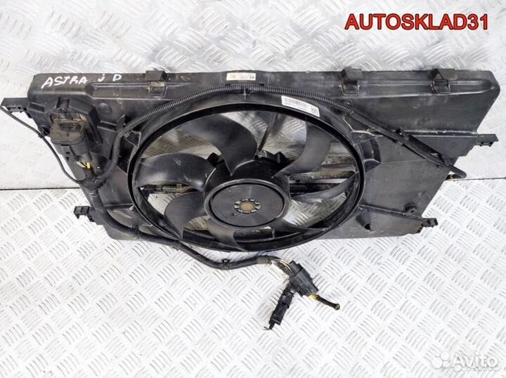 Вентилятор радиатора Opel Astra A16XER 52430903