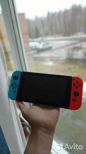 Nintendo switch rev 2 32gb + 32gb