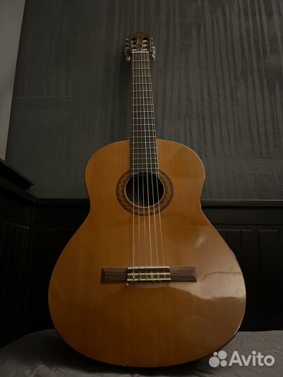 Гитара Yamaha c40