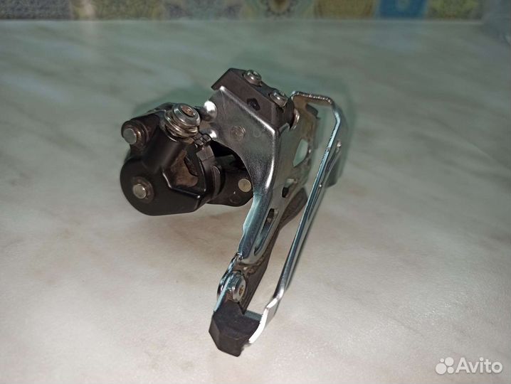 Передний переключатель shimano deore