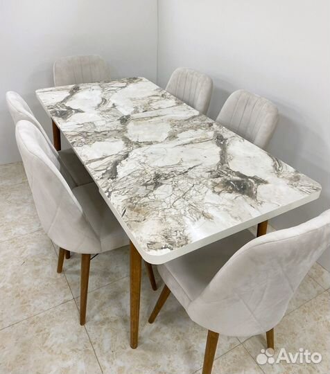 Кухонный стол и стулья 6 шт