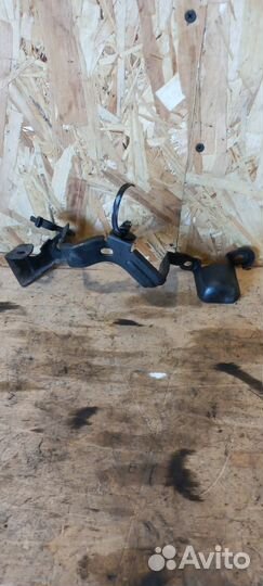 Кронштейн двигателя Captiva C140 Z22D1