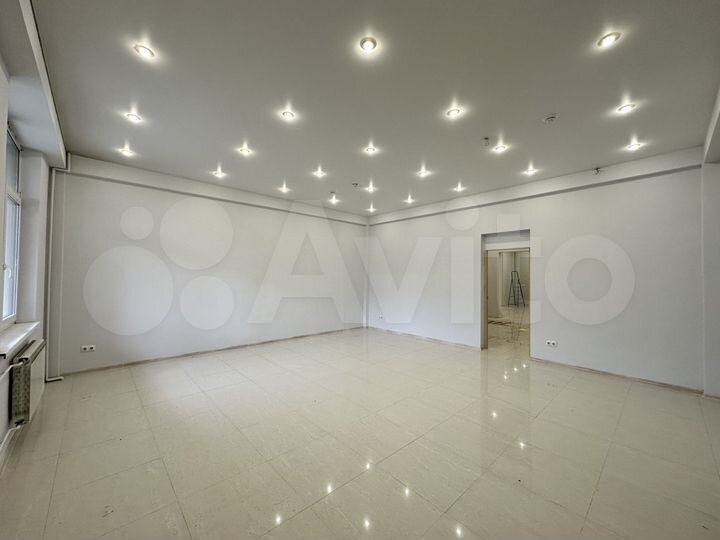 Офис, 135.9 м²