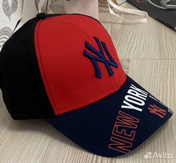 Бейсболка NY трехцветная (7502)
