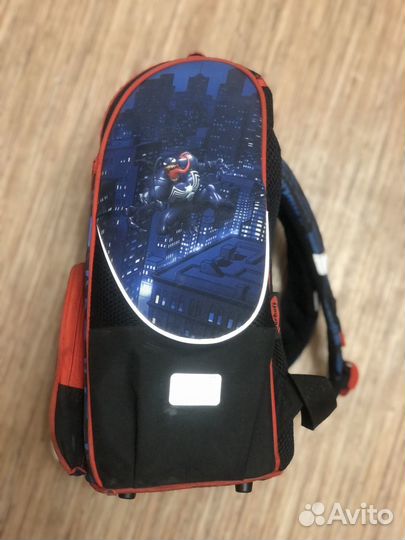 Рюкзак с человеком-пауком