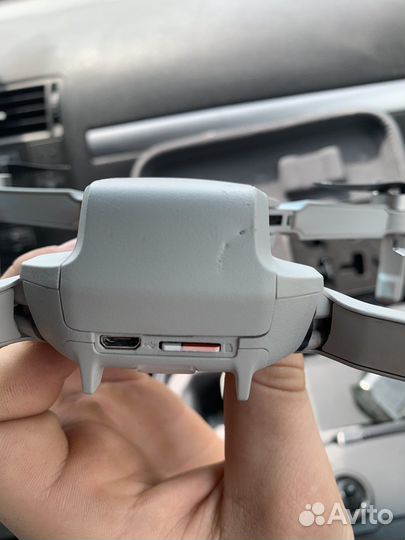 Квадрокоптер dji mavic mini combo