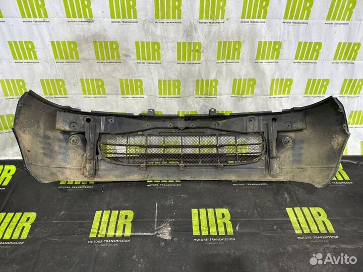 Бампер передний Mitsubishi Delica PD8W