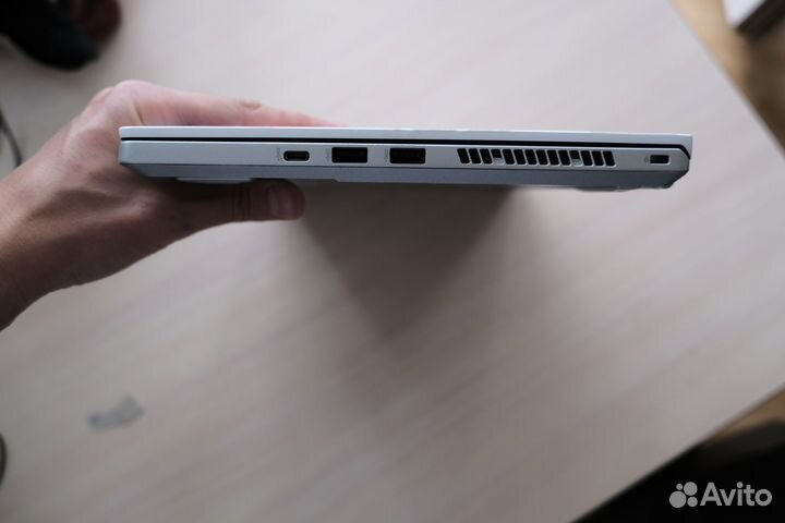 Asus ROG Zephyrus G14