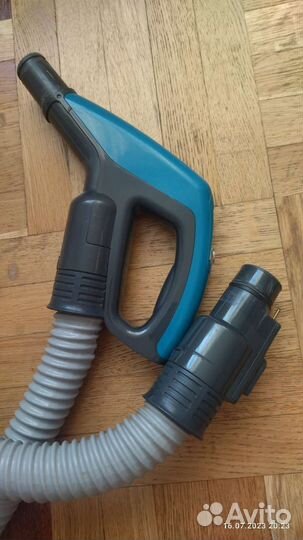 Пылесос LG VK89101HQ (требует ремонта)