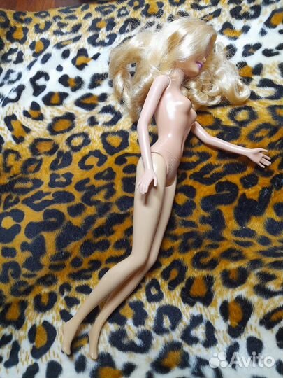 Кукла барби принцесса Анника