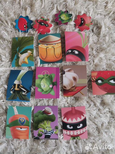 Карточки Миньонов, троллей и из Ленты