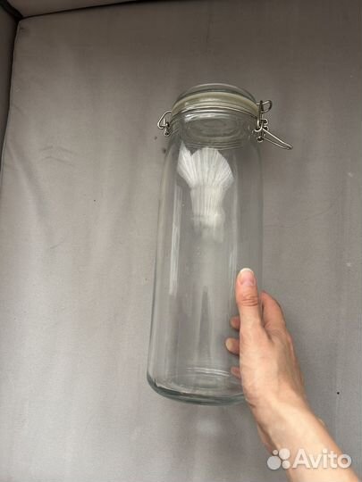 Емкость для хранения сыпучих продуктов