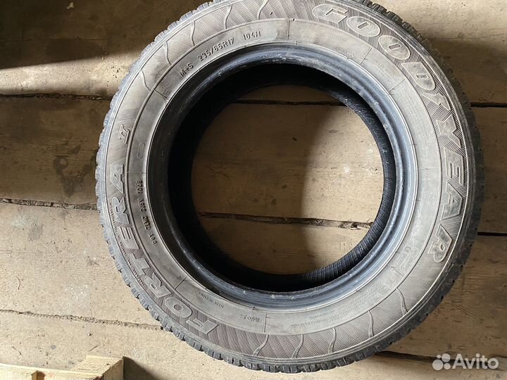 Goodyear Fortera II 235/65 R17