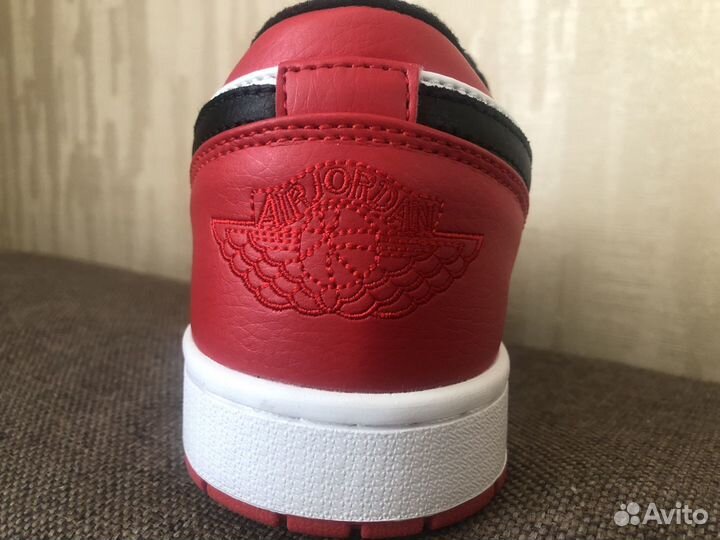 Кроссовки nike новые