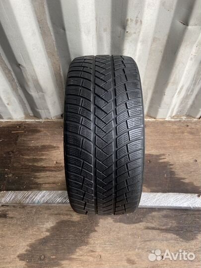 Vredestein Wintrac 265/35 R22