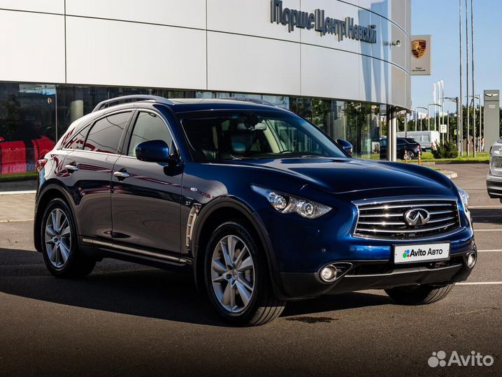 Infiniti QX70 3.7 AT, 2014, 133 609 км