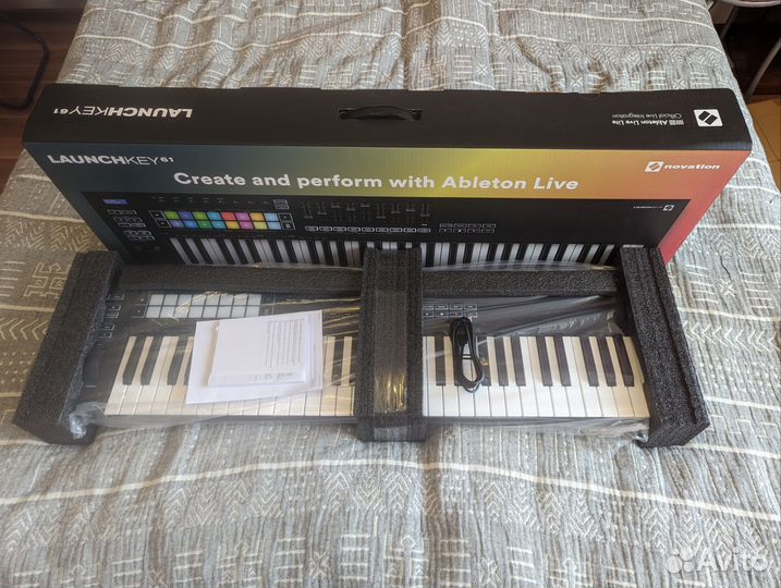 Novation Launchkey 61 MK3