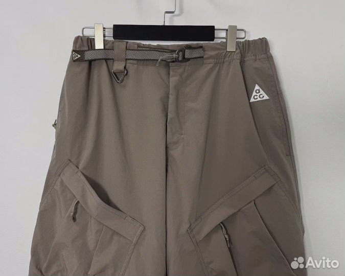 Брюки Nike ACG Smith Summit Men's Cargo Pants Beig