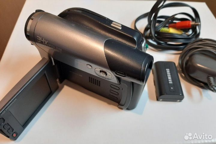 DVD камера Samsung VP-DC171i