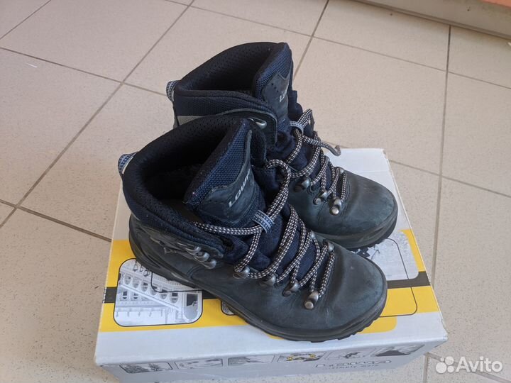 Трекинговые ботинки lowa Ronan gtx