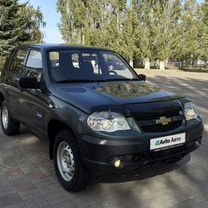 Chevrolet Niva 1.7 MT, 2011, 99 400 км, с пробегом, цена 595 888 руб.