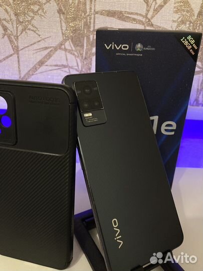 Vivo V21e, 8/128 ГБ