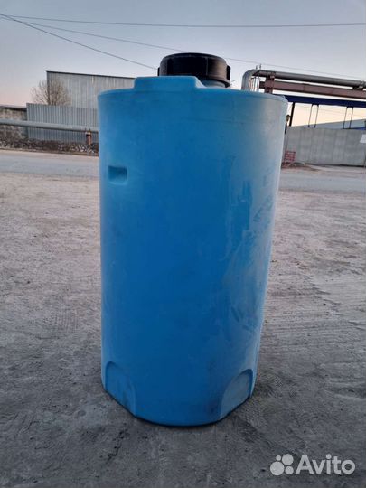 Бак (ёмкость) для воды пластиковый 200л