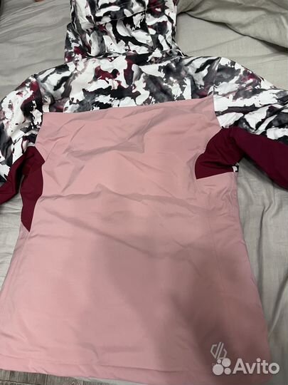 Горнолыжная куртка женская новая