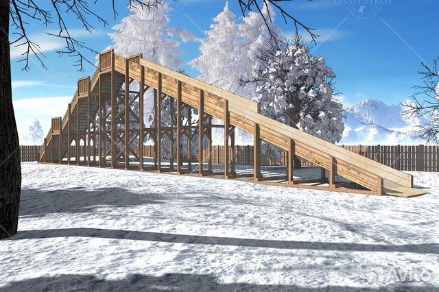 Зимняя игровая деревянная горка 