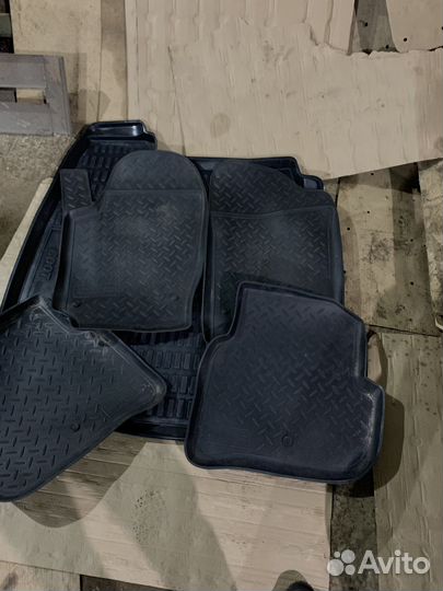 Коврики на volkswagen polo