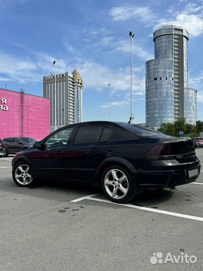 Opel Astra 1.6 МТ, 2008, 246 000 км