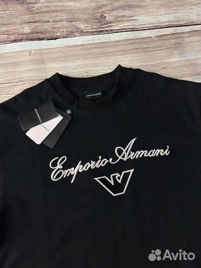 Футболка Emporio Armani черная oversize мужская