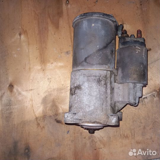 Nissan terrano стартер 23300VG102